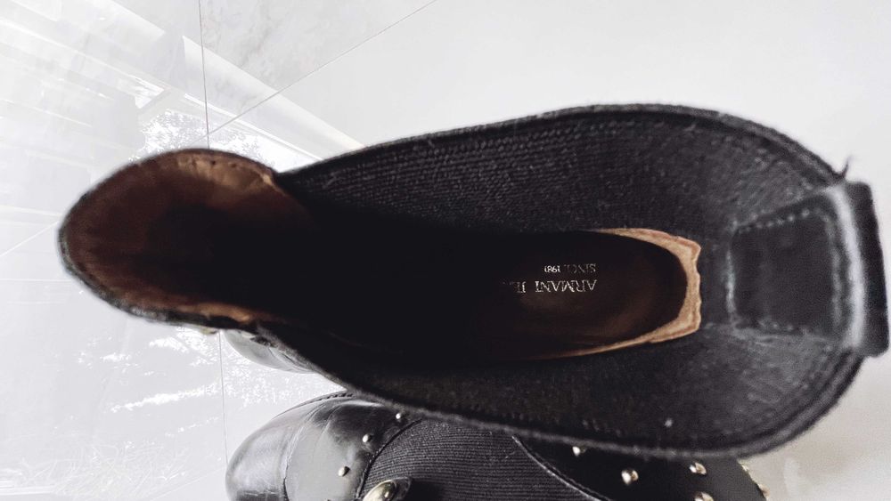 Sztyblety ARMANI Jeans (stan idealny)