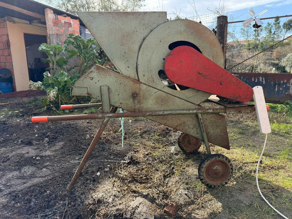 Vendo Máquina para LIMPEZA de AZEITONA electrica e automática