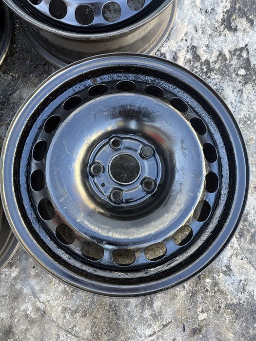 Продам диски 5х112 R16 железо