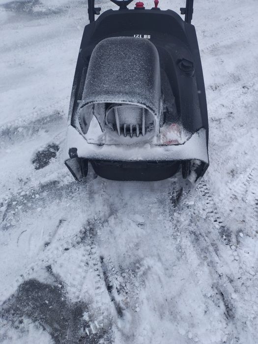 Spalinowe rzeczy  z Niemiec odśnieżarka macculoh