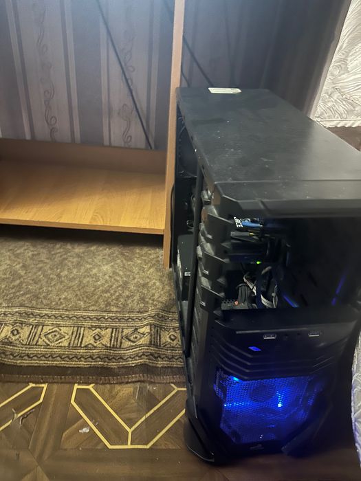 Компʼютер стаціонарний