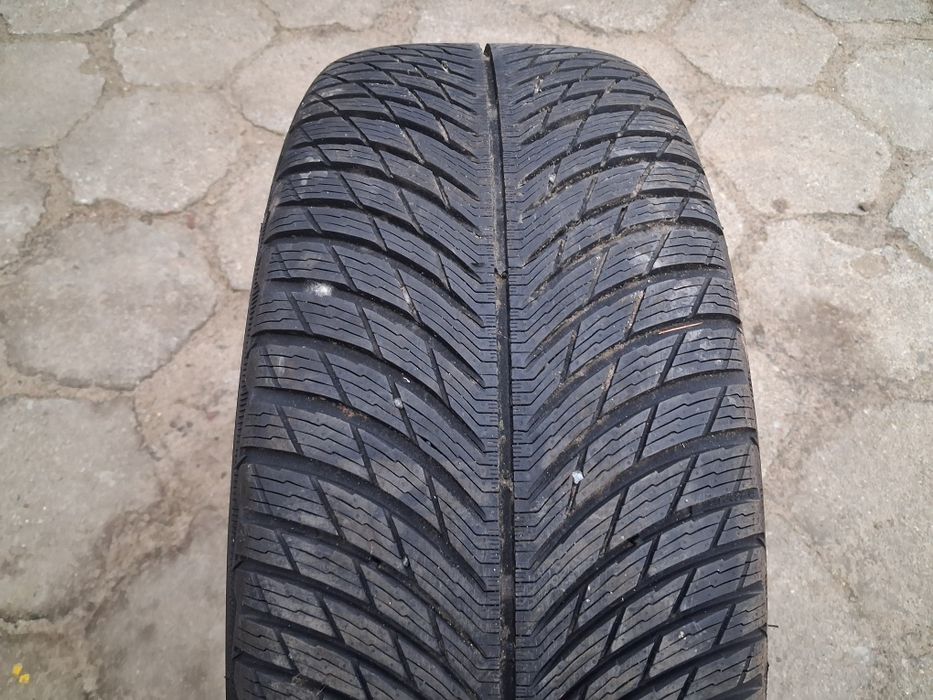 Opona 1szt Michelin Pilot Alpin 5 SUV  255/45R20