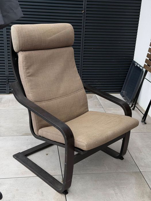 Cadeirão POÄNG IKEA Poltrona Madeira castanho escuro e capa Castanha