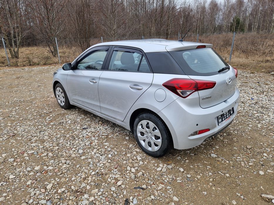 Hundai i20 1.2 benzyna