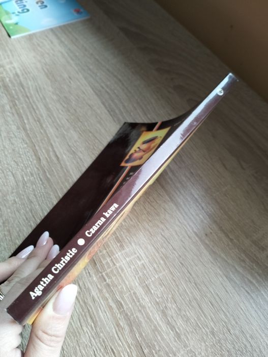 Agatha Christie. Czarna kawa