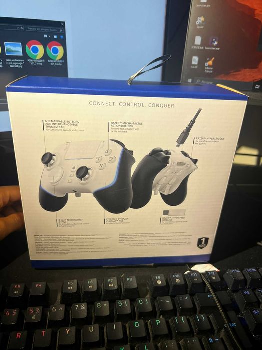 Gamepad (Controle) razer wolverine v2 pro playstation 5/pc Branco