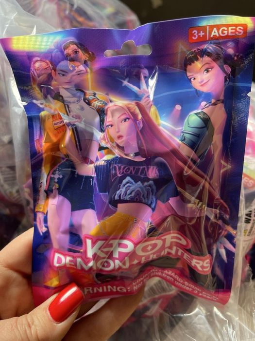 Трендові іграшки гуртом