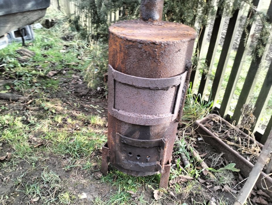 Буржуйка пічка на дрова