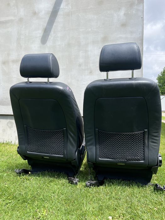 Шкіряні сидіння Audi a6 c5 універсал