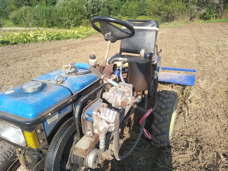 Мототрактор 12кс  Zubr з фрезою