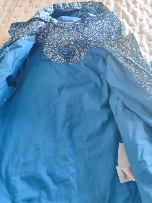 Casaco impermeável menina 5 anos