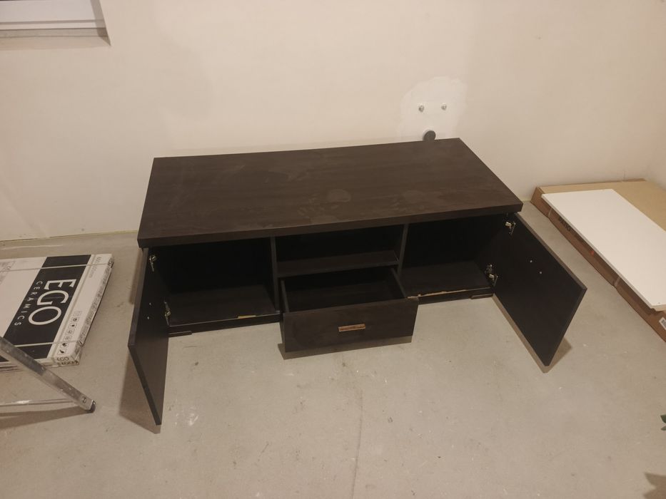 Sprzedam komodę stan dobry