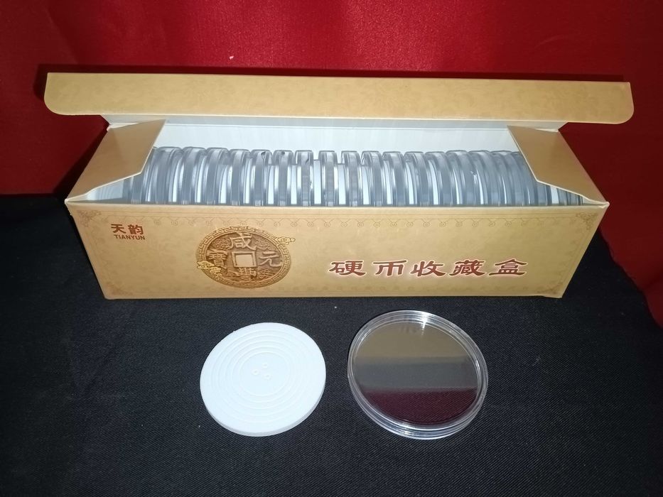 capsulas e expositores para moedas ou outros artigos