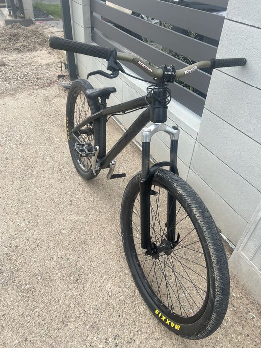 Rower dirtowy Dartmoor Gamer 2016 – Deore XT, Magura, Renthal, Maxxis