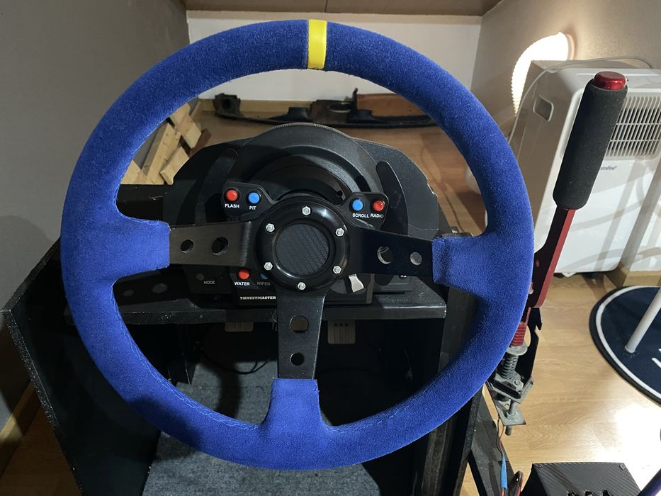 Simulador Thrustmaster T300