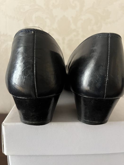 Брендові туфлі, salvatore ferragamo, Італія