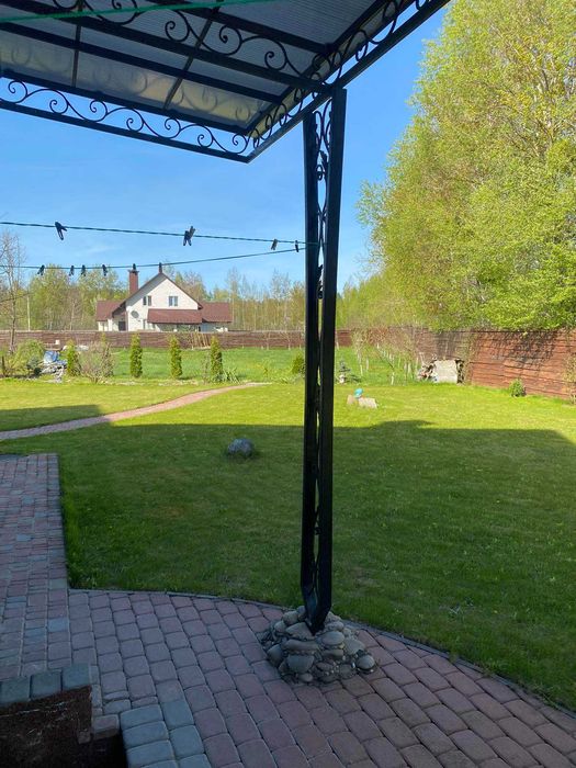 Продам 2х поверховий  будинок