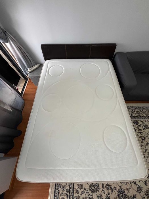 Cama casal 140x190 com base elevatória e arrumação + colchão Molaflex Pocket Sense MF, em ótimo estado