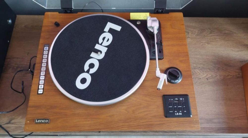 Gramofon LENCO LS-55WA