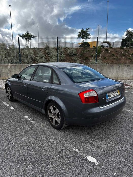Carro Audi A4 1.9 TDI