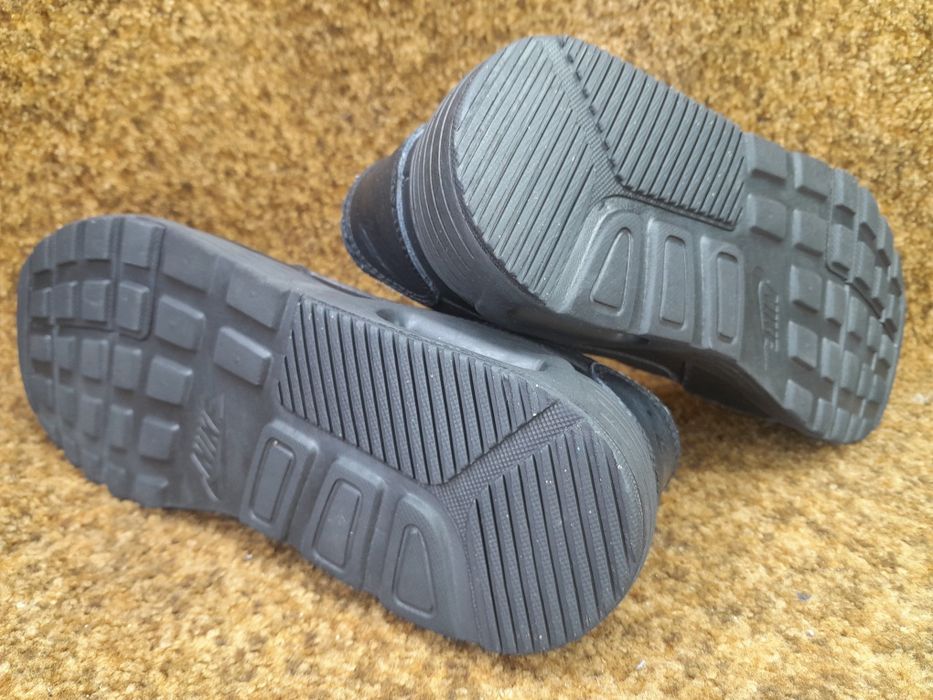 Кросівки оригінал Nike Air 41 розмір. .