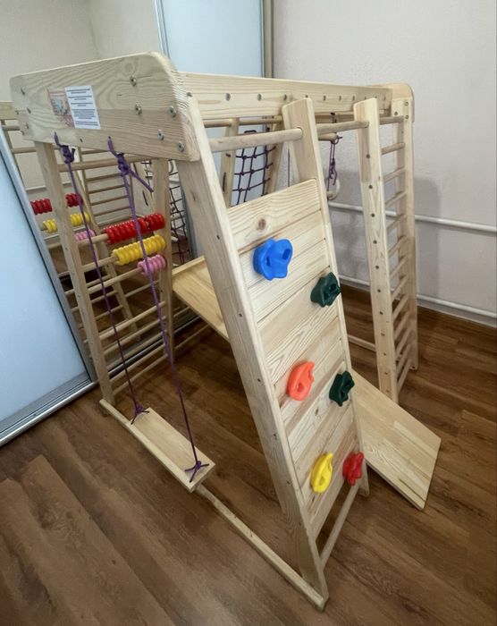 ПРОДАМ "СРОЧНО" Дитячий ігровий спортивний комплес