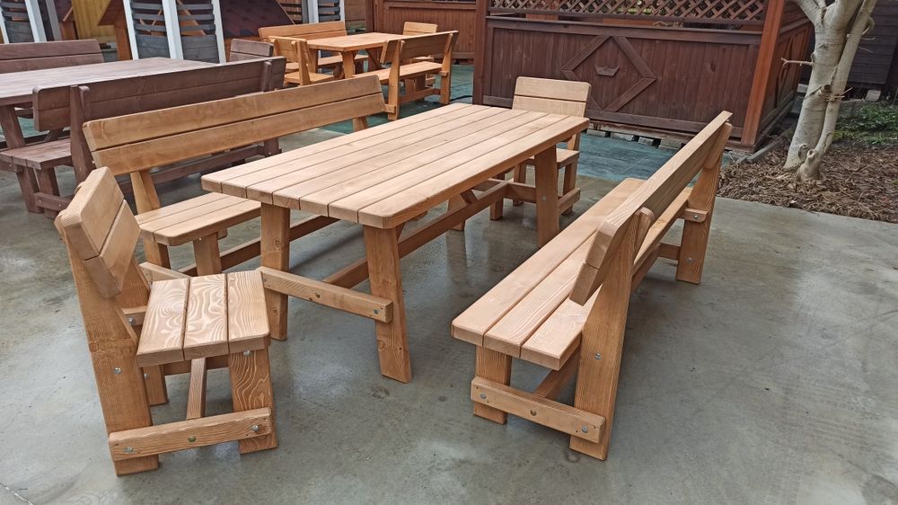 Huśtawka ogrodowa drewniana pergola nowoczesna