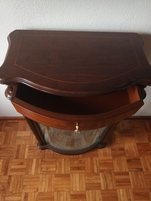 Vitrine cómoda vintage