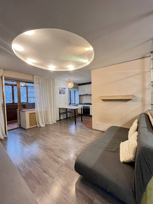 Продам 2х.кім Нові будинки метро Армійська