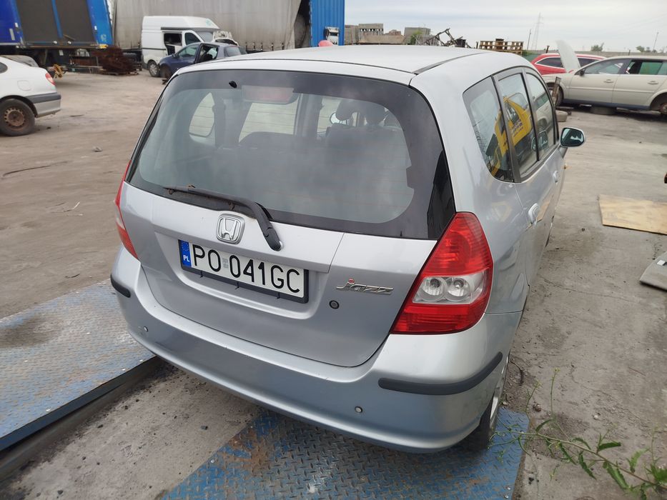 Honda Jazz nh623m klapa tył tylna kompletna bagażnika stan bdb wysyłka
