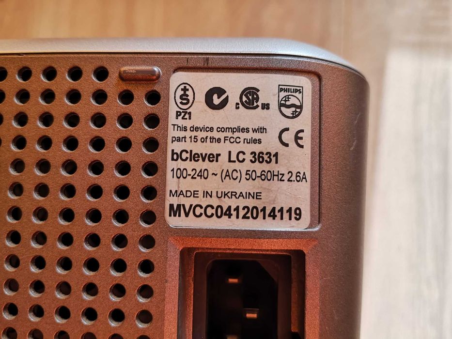 Projektor Philips bClever LC 3631