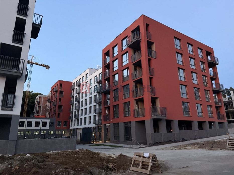 Продаж комерції 63 м2 у Грінвуд 3 Брюховичі