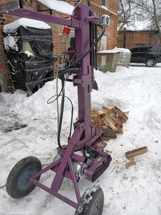 Дровокол гідравлічний