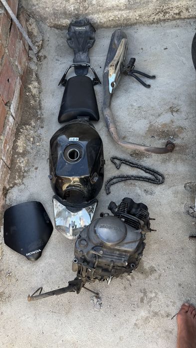 Peças para cb125f