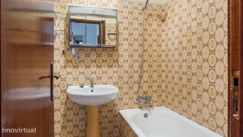 Apartamento com 1 quartos - localizado em Pedrouços Porto