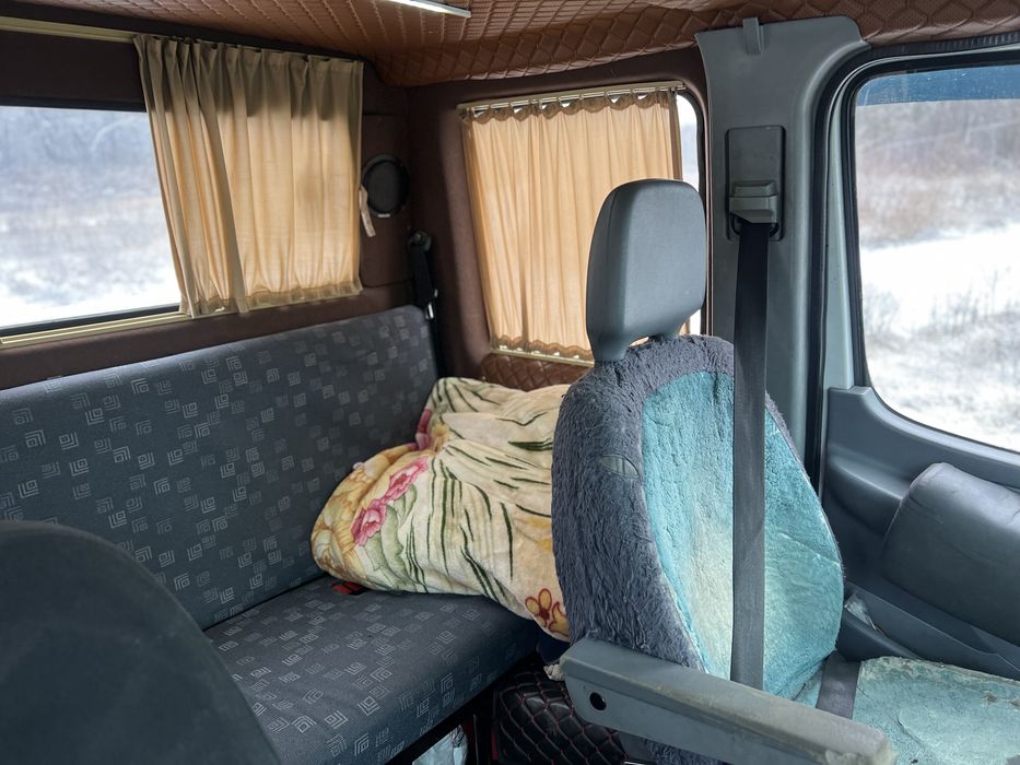 Продам Евакуатор Mercedes SPRINTER 316