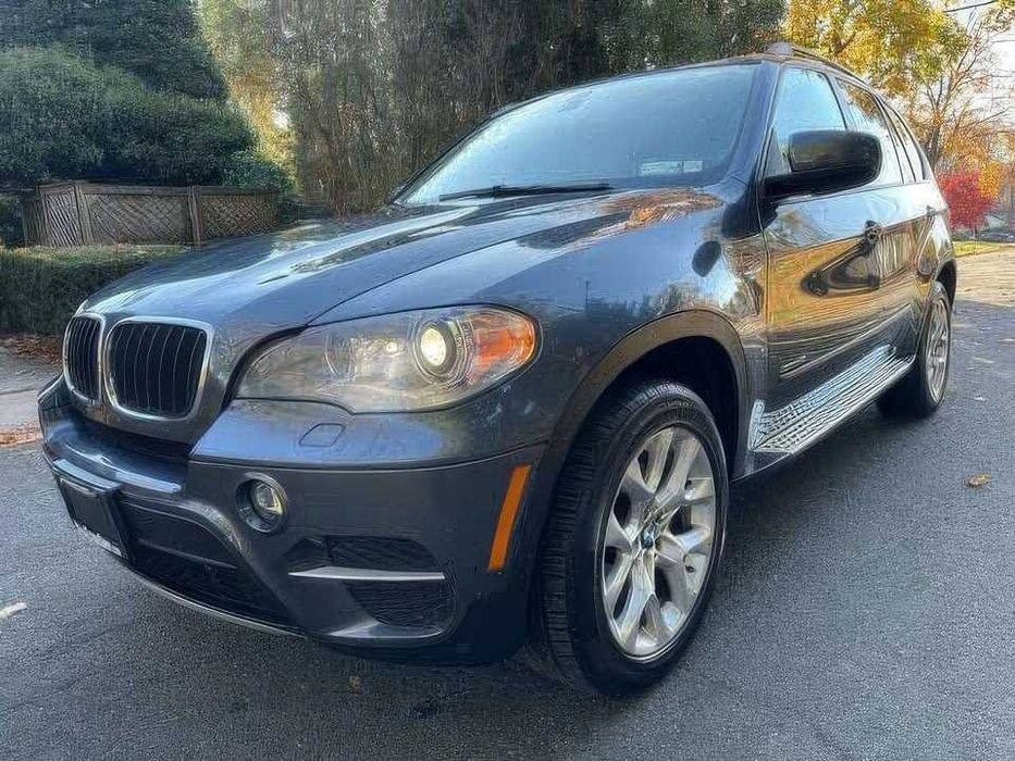 BMW X5 xDrive35i Sport Activity      2012