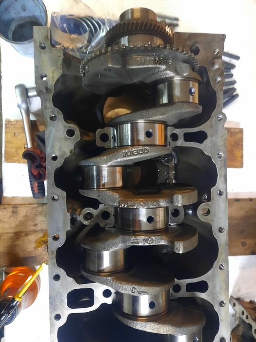 Blok silnik wal slupek tlok glowica ducato iveco 2.3 euro 4 euro5 euro