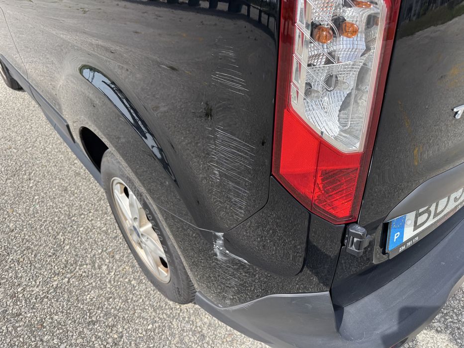 Ford Transit Connect Trens