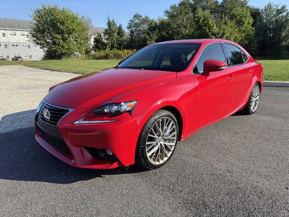 Lexus IS 300      2016