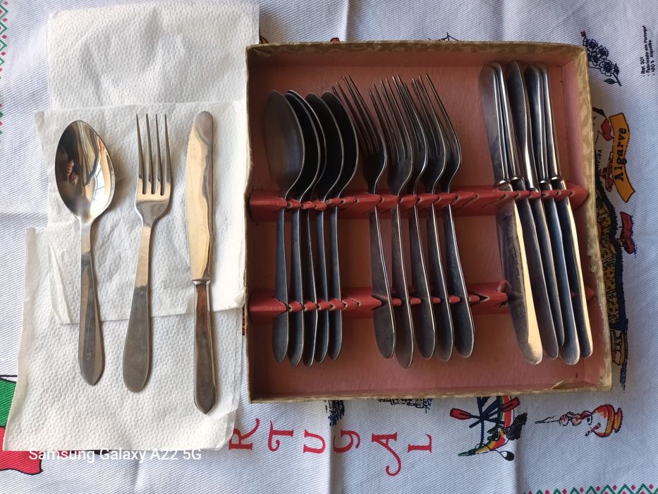 Faqueiro 18 peças Inox