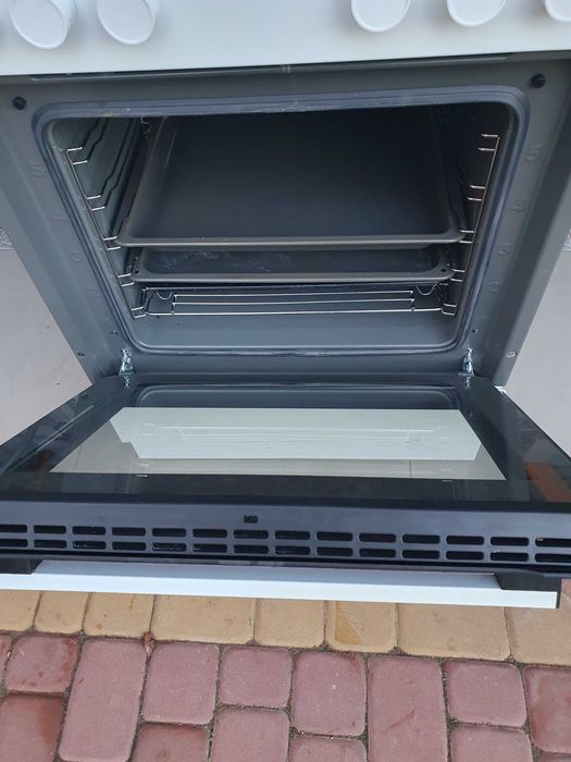 Kuchenka z płytą ceramiczną Amica SHC 914 120W z Niemiec jak NOWA!