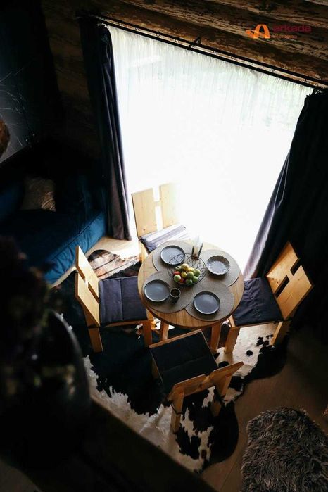 Котеджний будинок в с. Манява