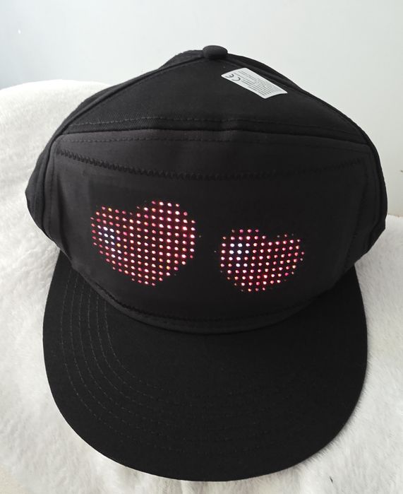 Czapka z daszkiem LED PixelCap