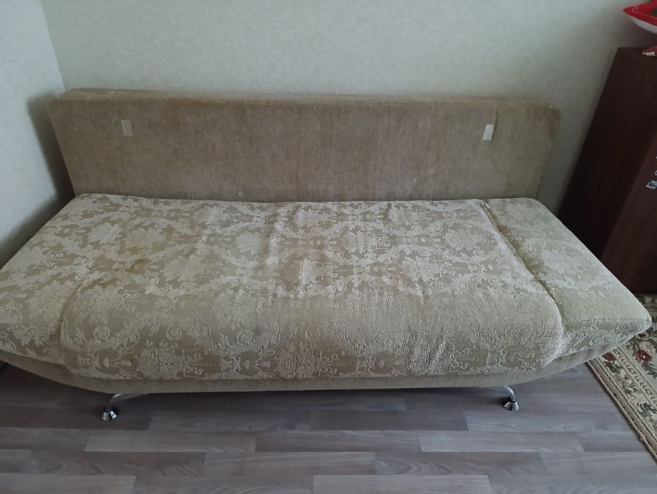 Продам раскладной диван