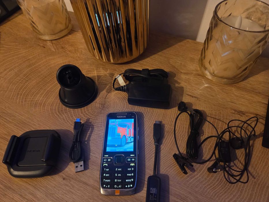 * E52 NOKIA Pełny Zestaw Wszystkie Akcesoria *