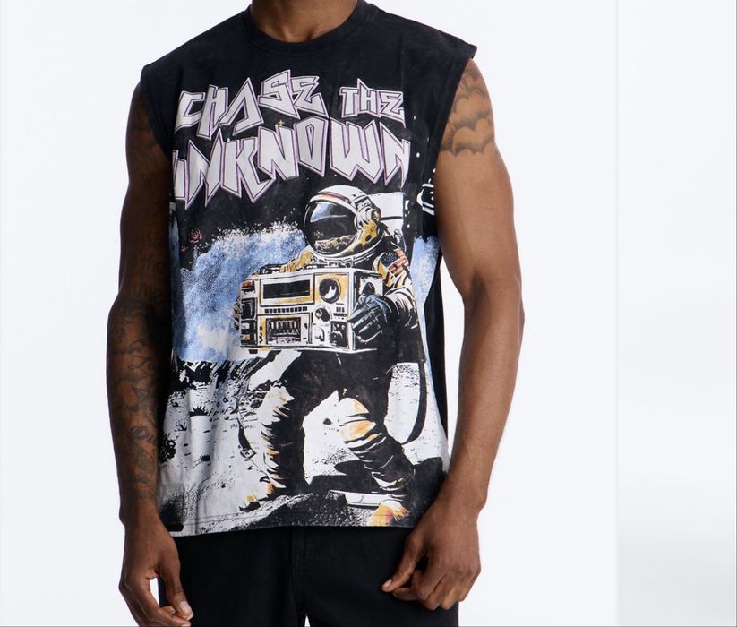 T-shirt Sem Mangas Vintage Astronauta Preta