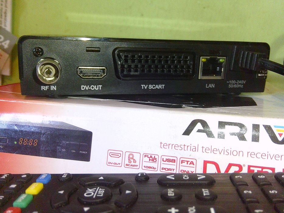 Dekoder Ferguson Ariva T30 ,dvb-t2 H.265 , pilot, na gwarancji.
