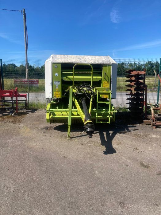 Prasa rolującą Claas 255