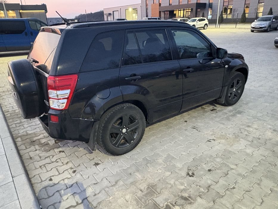 Suzuli Grand Vitara